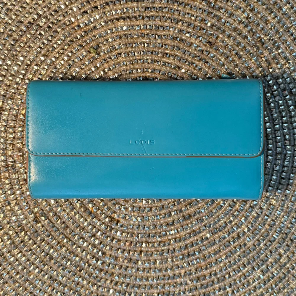 BUNDLE OF 4 LEATHER WALLETS- TED BAKER, KATE SPADE & more